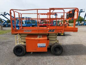 jlg-260mrt-scissor-lift-10891d-1
